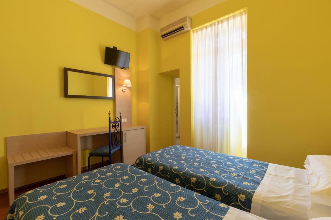 Hotel Villa Elda أسيسي المظهر الخارجي الصورة